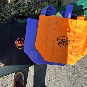 Trader Joe's Halloween Mini Canvas Tote Bag Set Of 3